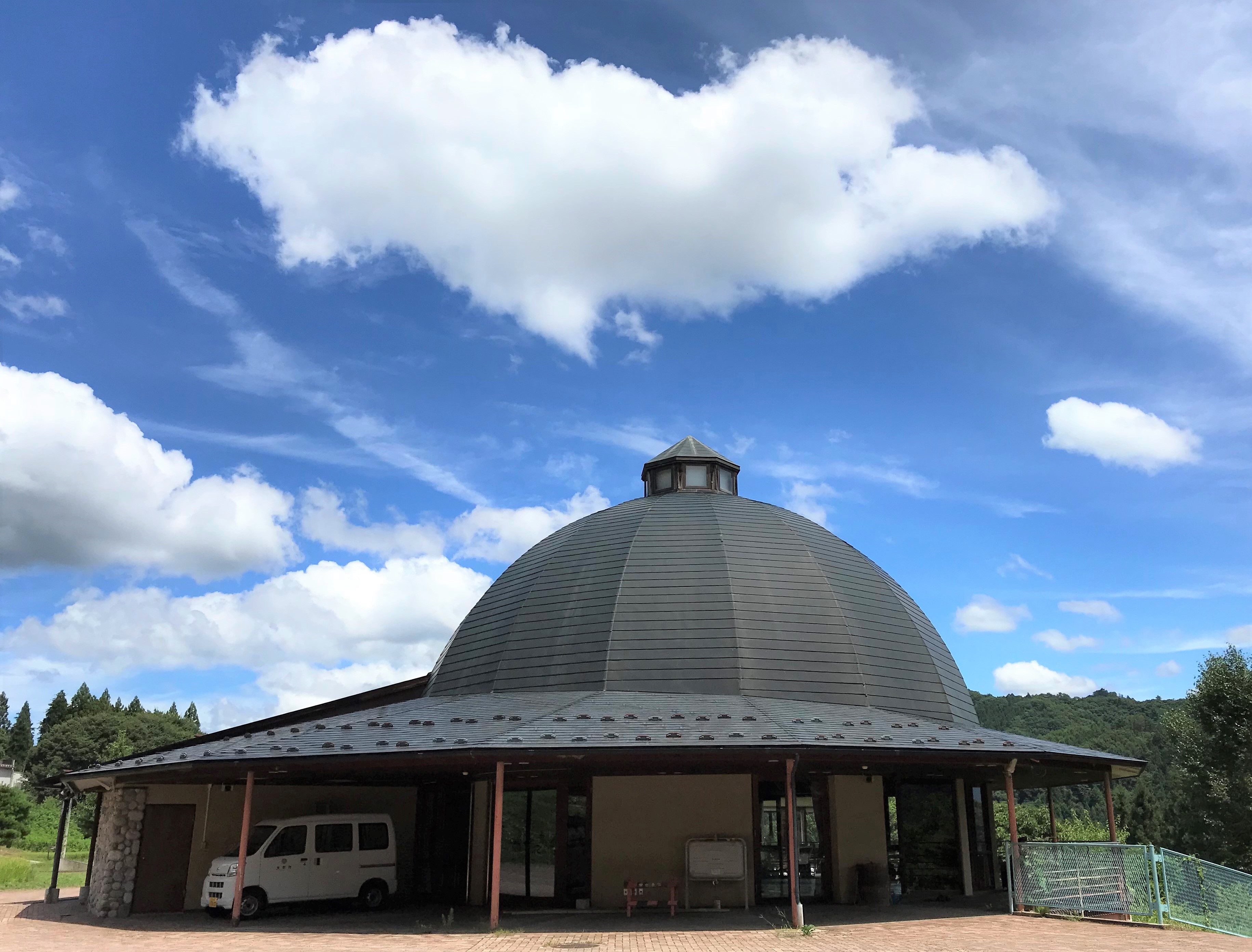 中村和正「夏の八坂公民館」