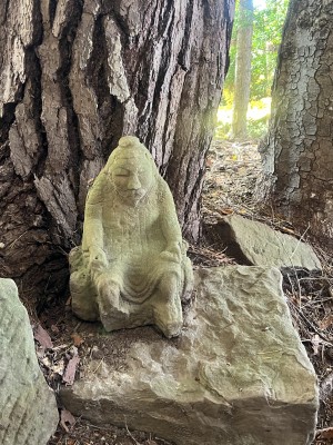 入選　小河裕子　小さな守り神